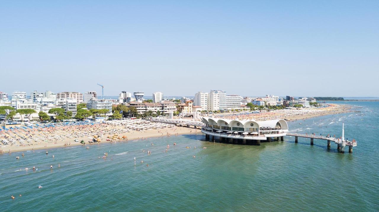 Apartamento Borgo Veneziano Lignano Sabbiadoro Exterior foto