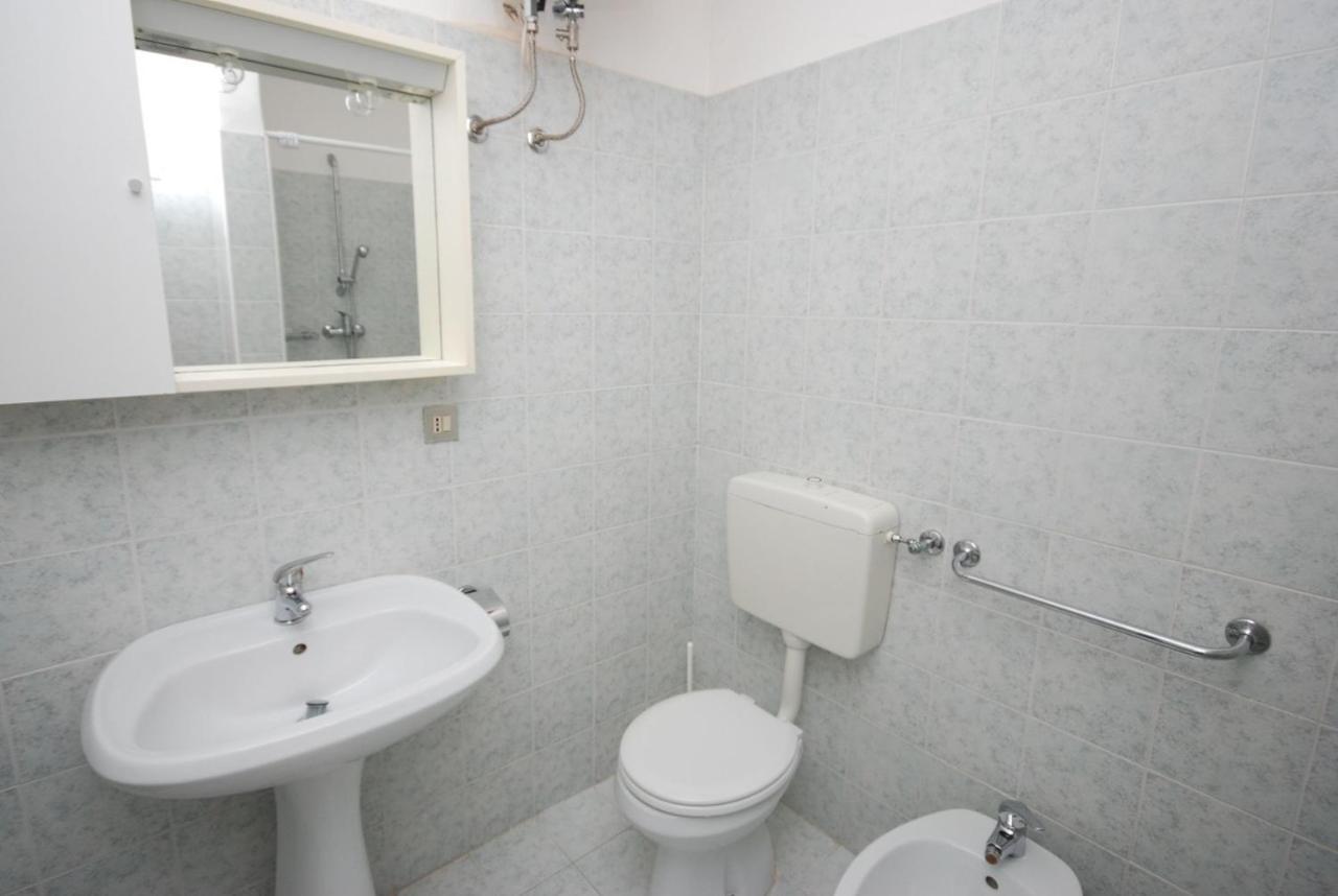 Apartamento Borgo Veneziano Lignano Sabbiadoro Exterior foto